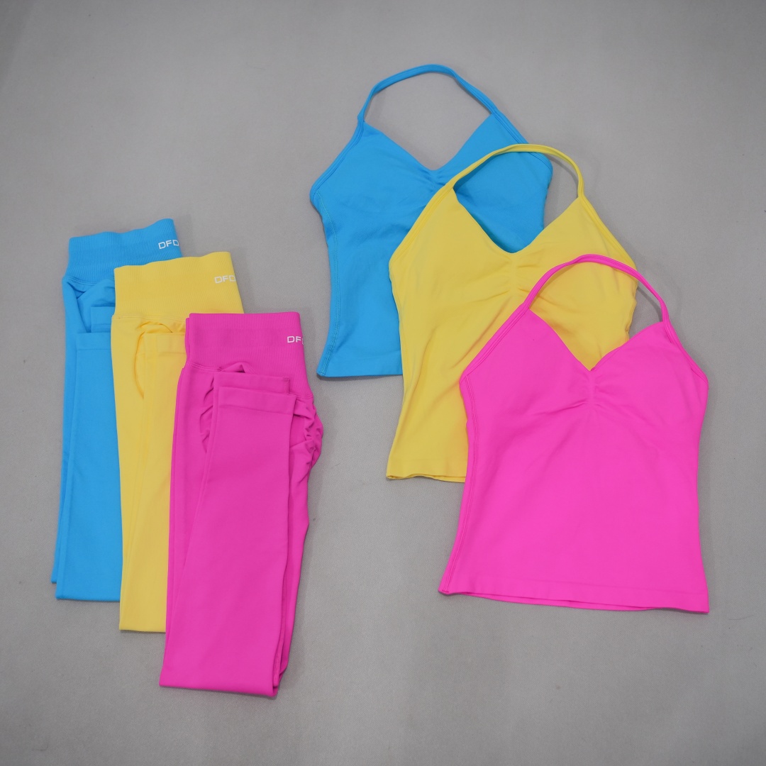 Бесшовный спортивный костюм DF – обзор и цена Running Gear Vest